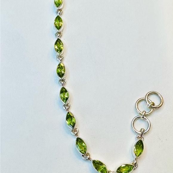 Sterling Silver Peridot Link Bracelet ~ 7 - 8" Wearable Length Adjustable - Picture 8 of 13